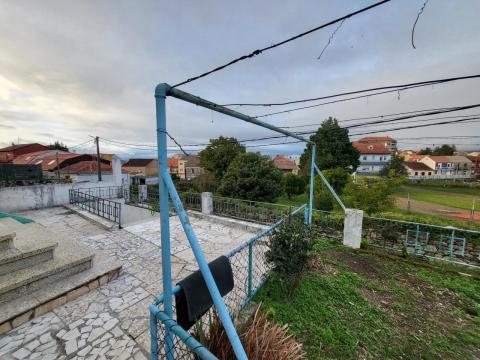 CASA EN VENTA EN SOBRADELO